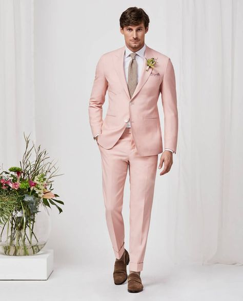 Looking for something unforgettable? Pink will bring that twist to your summer wedding. Styled here with soft browns and playful accessories, including a khaki textured tie, geometric pocket square, and taupe suede penny loafers. Wedding Atelier, Dark Blue Suit, Wedding Tuxedo, Classic Tuxedo, Brown Tie, Pink Suit, Brown Suits, Pink Ties, Double Breasted Jacket