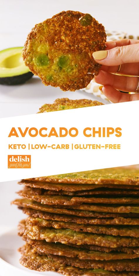 Avocado Chips Taste Better Than Potato Chips And Are Going Completely ViralDelish Avocado Chips, Avocado Dessert, Low Carb Tacos, Resep Diet, Keto Cheesecake, Chips Recipe, God Mat, Diet Vegetarian, Idee Pasto Sano