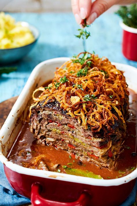 Beef Main Course, Germany Food, German Recipes, Party Finger Foods, Food Experiences, Eat Smart, Cooking Recipes Desserts, Soul Food, Finger Foods