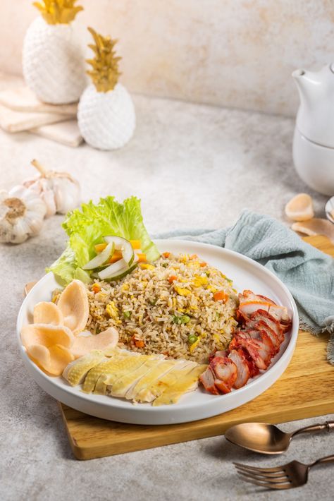 Fried Rice Photography Food Styling, Fried Rice Food Photography, Rice Photography Food Styling, Luxury Food Photography, Fried Rice Photography, Myanmar Food Recipe, Breakfast Shot, Healthy Catering, Baking Photography