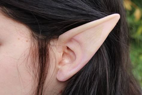 Elven Cosplay, Half Elf, Pixie Hollow, Pointed Ears, Wood Elf, Elf Ears, Disney Fairies, Cosplay Halloween, Foundation Concealer