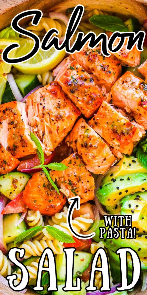 Salmon Noodle Salad, Cold Salmon Pasta Salad Recipes, Salmon Pasta Salad Cold, Pasta Salad With Salmon, Salmon Pasta Salad Recipes, Salmon Pasta Salad, Kale Pasta Salad, Healthy Cold Lunches, Grilled Meals