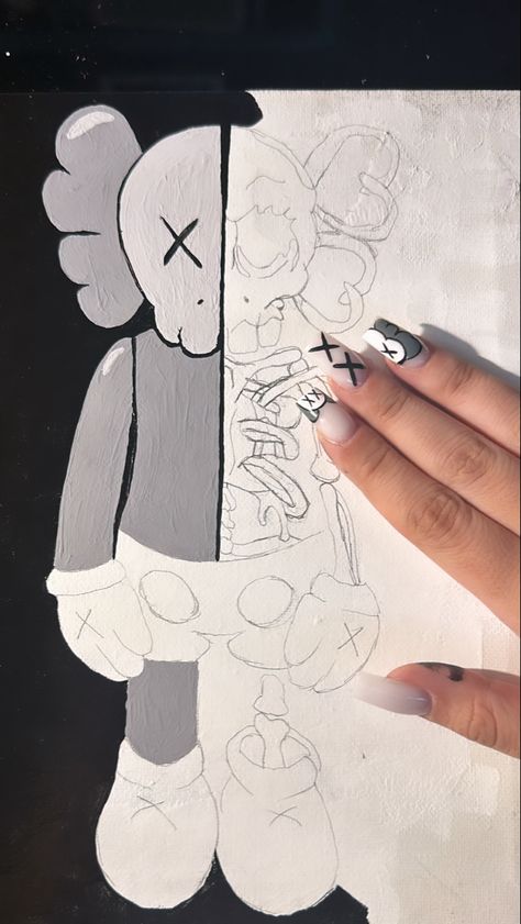 Kaws Doll Drawing, Kaw Drawings, Kaws Drawing Easy, Kaws Outline, Kaws Skeleton, Kaws Drawing, Kaws Sketch, Kaws Nails, Leg Tats