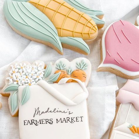 Farmers Market Decorated Cookies, Farmers Market Sugar Cookies, Farmers Market Cookies, Farmers Market Party, Cookie Company, Bridal Shower Cookies, Farmers Market Bag, Bridal Decorations, Marketing Cookies