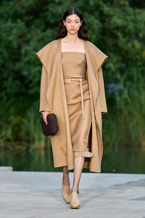 Max Mara Resort 2023 Collection | Vogue Black Wiggle Dress, Max Mara Coat, Green Shirt Dress, Resort 2023, 2023 Fashion, Wiggle Dress, Cashmere Coat, Plus Dresses, Fashion Show Collection