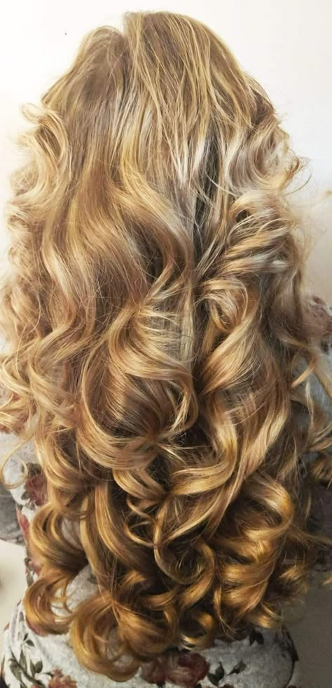 Spiral Curls For Long Hair, Tight Curls For Long Hair, Cozy Curlers, Easy Heatless Curls, Heatless Overnight Curls, Big Curls For Long Hair, Way To Curl Your Hair, S Curls, Curlers For Long Hair