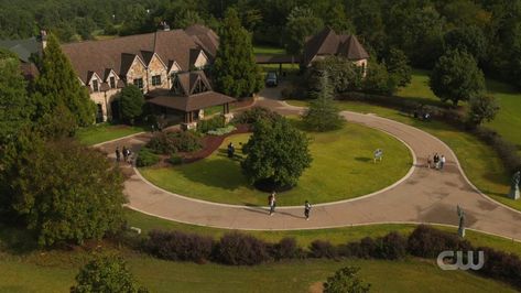 Boarding School Exterior, Salvatore Boarding School, Salvatore Boarding House, School Outside, School Exterior, Matt Davis, Fairy Background, Boarding School Aesthetic, Script Doctor