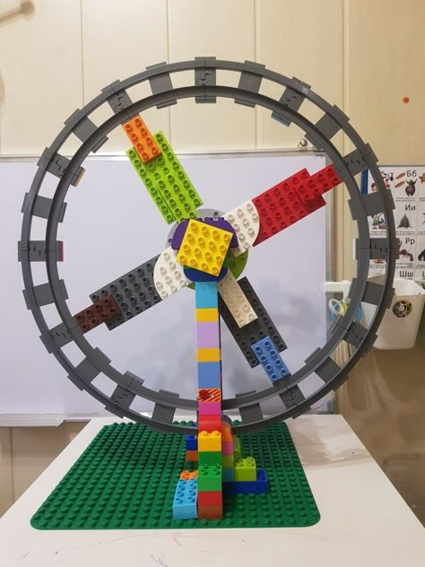 Lego Duplo Building Ideas, Duplo Building Ideas, Duplo Lego Ideas, Lego Duplo Ideas, Duplo Ideas, Easy Lego Creations, Lego Diy, Lego Activities, Lego Craft