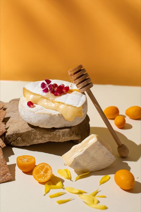 Charcuterie Board Product Photography, Cheese Product Photography, Cheese Photography Food Styling, Cheese Photoshoot, Cheese Food Photography, Food Commercial Photography, Photoshoot Food, Cheese Product, Cheese Photo