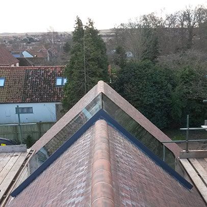 Ridgeglaze Fixed Rooflight for pitched roofs - Glazing Vision Rooflights Pitched Roof, Pitched Roof Skylight, Pitched Window, Roof Windows, Roof Window Ideas, Roof Windows Skylight, Victorian Terrace Extension, Skylight Architecture, Glass Roof Extension