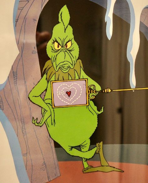 Christmas Villains, Christmas Aesthetic Grinch, Christmas Movie Pictures, Original Grinch, Grinch Icon, Funny Christmas Aesthetic, Vintage Grinch Wallpaper, Silly Christmas, Grinch Widget Aesthetic