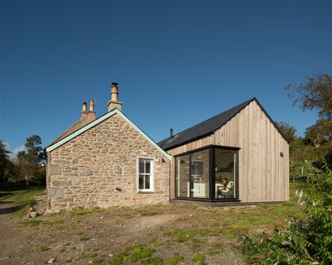 Small Cottage Extension, Stone Cottage Extension, Old House Modern Extension, Cottage Extension Ideas, Irish Cottage Extension, Cabin Extension, Irish Farmhouse Renovation, Irish Cottage Renovation, Barn Extension