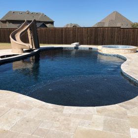 Dark Blue Pool, Pool Tile Designs, Palm Springs Pool, Grey Patio, Colorful Patio, Pool Finishes, Pool Liner, Pool Colors, Pool Liners