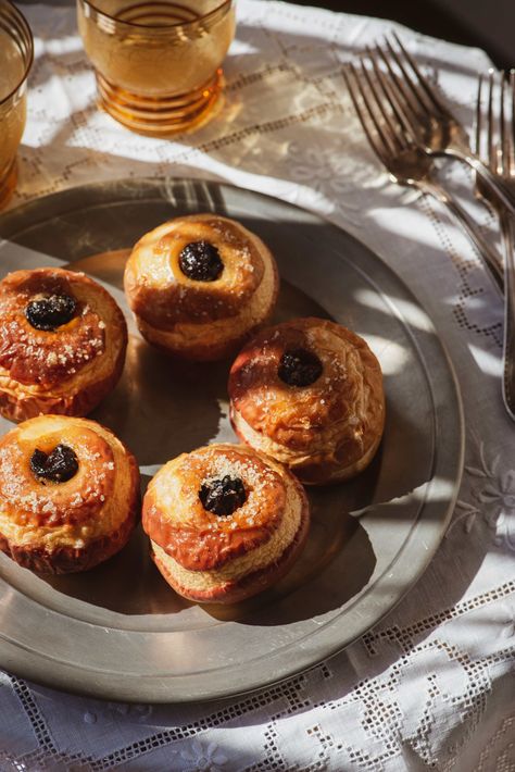 Amaretti Biscuits, Royal Gala, Meals For Four, Sweet Apples, Raw Sugar, Apricot Jam, Dry White Wine, All Vegetables, Baked Apples