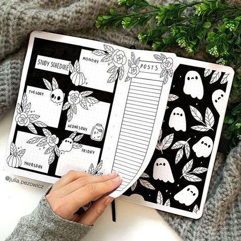 Halloween Bullet Journal Ideas, Halloween Bujo, Ghost Journal, Halloween Bullet Journal, Journaling Doodles, Bullet Journal Halloween, Bullet Journal Paper, Bullet Journal Weekly Spread, Bullet Journal Ideas