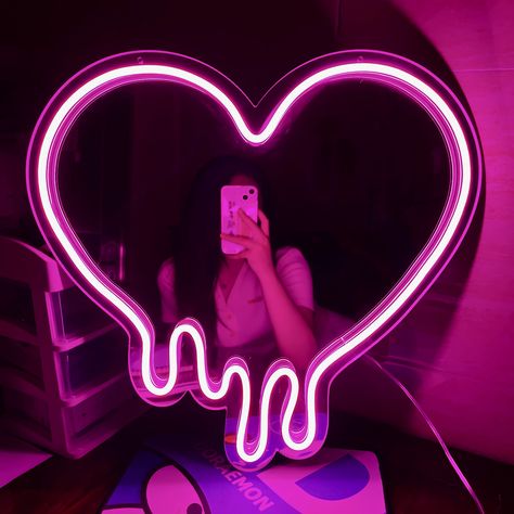 Neon Mirror, Mirrored Walls, Heart Neon Sign, Melting Heart, Mirror Decor Ideas, Arch Light, Heart Neon, Neon Heart, Neon Signs Quotes