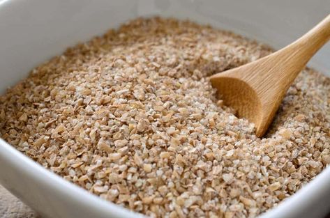 graham flour substitute via @missvickiecom How To Make Graham, Graham Flour, Gluten Free Substitutes, Flour Substitute, Types Of Flour, Ancient Grains, Wheat Germ, Flour Recipes, Diy Baking