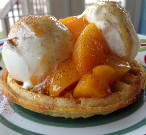 Fried Peaches and (Ice) Cream on a Waffle Fun ideas for a birthday breakfast Peaches Breakfast, Peaches And Ice Cream, Fried Peaches, Simple Breakfast Recipes, Oat Waffles, Eggo Waffle, National Waffle Day, Happy Housewife, Waffle Recipe