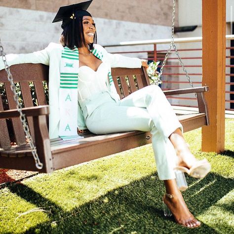 Degree Photoshoot, College Graduation Photoshoot, Graduation Pics, Graduation Photography Poses, Graduation Poses, Grad Photoshoot, Alpha Kappa Alpha Sorority, Graduation Photography, Graduation Photoshoot