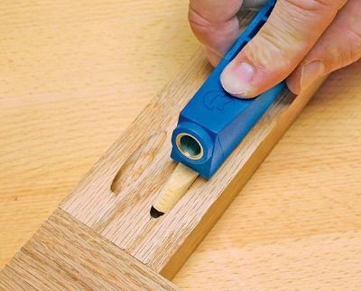 The Mini Kreg Jig® is good for very specific applications where the smallest jig possible is required. If you decide to plug your pocket holes with our solid-wood plugs, the Mini’s plug-setting feature (demonstrated above) is the fastest, easiest, and safest way to do so. Kreg Jig Projects, Kreg Pocket Hole Jig, Woodworking Jigsaw, Pocket Hole Joinery, Kreg Tools, Woodworking Tools Workshop, Kreg Jig, Pocket Hole Jig, Learn Woodworking