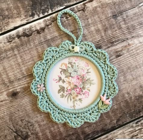 Shabby Chic Crochet, Trendy Crochet, Crochet Decoration, Pattern Ideas, Shabby Chic Style, Crochet Art, Crochet Home, Crochet Accessories, Crochet Gifts