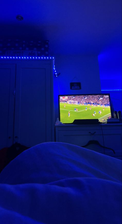 Teen Guy Room, Fake Boyfriend Pictures Facetime, Boy Headboard, Gaming Setup Bedroom, Blue Boys Bedroom, Medical Furniture, Teenager Bedroom Boy, Teenage Boy Room, Led Bleu