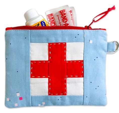 First Aid Pouch, Sewing Illustration, Mini First Aid Kit, Phone Carrier, Pouch Sewing, Tool Pouch, Fusible Interfacing, Pen Pouch, Mini One