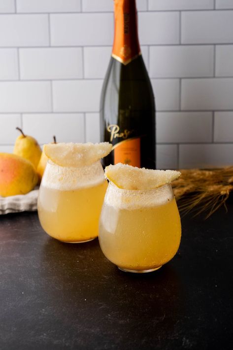 Prosecco Mimosa, Mimosa Cocktail Recipes, Prosecco Cocktail Recipes, Pear Nectar, Fun Party Drinks, Mimosa Cocktail, Pear Puree, Prosecco Cocktails, Fall Brunch