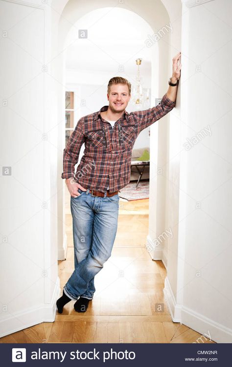 Door Lean Pose, Leaning In Doorway Pose, Standing In Doorway Pose, Man Leaning Against Door Frame, Leaning Against Door Frame Pose, Man Standing In Doorway, Standing In Doorway, Drawing Refrences, Body References