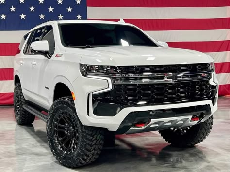 Chevy Suv Tahoe, Lifted Chevy Tahoe, Chevy Tahoe Z71, Chevy Suv, Chevy Trucks Silverado, Ford Suv, Vintage Pickup, Vintage Pickup Trucks, Chevy Pickup Trucks