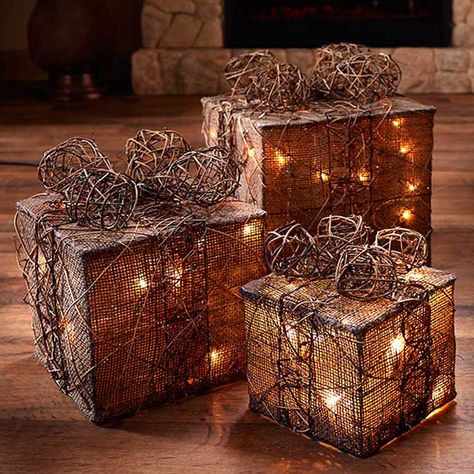 Natural Burlap and Rattan Lighted Gift Boxes Christmas Light Installation, Christmas House Lights, Box Decor, Christmas Gifts For Coworkers, Holiday Gift Box, Christmas Decorations Diy Outdoor, Outdoor Christmas Lights, Decorating With Christmas Lights, Noel Christmas