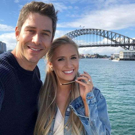 Lauren Luyendyk, Lauren Burnham, Arie Luyendyk Jr, Family Themed Halloween Costumes, Becca Kufrin, Emily Maynard, Kaitlyn Bristowe, Couples Weekend, Bachelor Nation