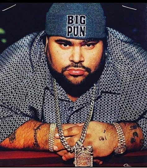 Big Pun Rapper, Big Punisher, East Coast Hip Hop, Big Pun, 90s Rappers, Hip Hop Classics, Christopher Lee, 90s Hip Hop Fashion, Hands In The Air