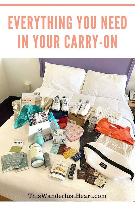 International Flight Outfit, Long Flight Essentials, Long Haul Flight Essentials, International Travel Checklist, Surviving Long Flights, Long Flight Tips, Long Haul Flights, International Travel Essentials, Flight Tips