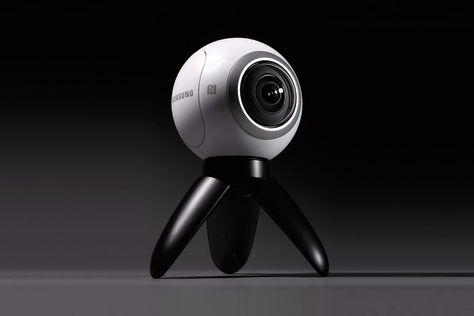 Samsung's 360-degree camera makes VR-friendly content easy to produce. 360 Degree Camera, Cool Tech Gadgets, Cool Tech, New Gadgets, Tech News, Like A Pro, Tech Gadgets, 360 Degree, Gadgets