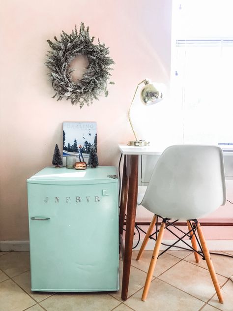 DIY RETRO MINI FRIDGE ($9!) — Really Pretty Good Ugly Fridge, Appliance Paint, Mini Fridge In Bedroom, Retro Mini Fridge, Fridge Makeover, Diy Retro, Hangout Room, Clean Fonts, Retro Fridge