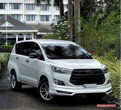 Innova Crysta Wallpaper, Toyota Innova Modified, Toyota Innova Crysta, Kijang Innova, Toyota Kijang, Innova Crysta, Nightclub Aesthetic, Toyota Innova, Suzuki Swift