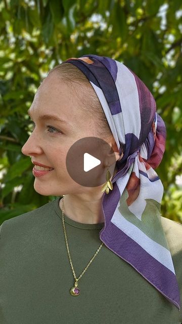 ‎Sarah רבקה‎ on Instagram: "With summer comes square scarf season! I've been having so much fun playing with this slightly larger fig and date scarf from @daughtersofisraelheadwraps , which gives just a little extra versatility! Happy independence day to those celebrating! #headscarves #headscarves #tichel #mitpachat #Headwrapping #modeststyle #modestfashion #tutorial" How To Wear A Head Scarf, Scarf Tutorial, Happy Independence, Happy Independence Day, Square Scarf, Head Scarf, Head Wraps, Modest Fashion, Independence Day