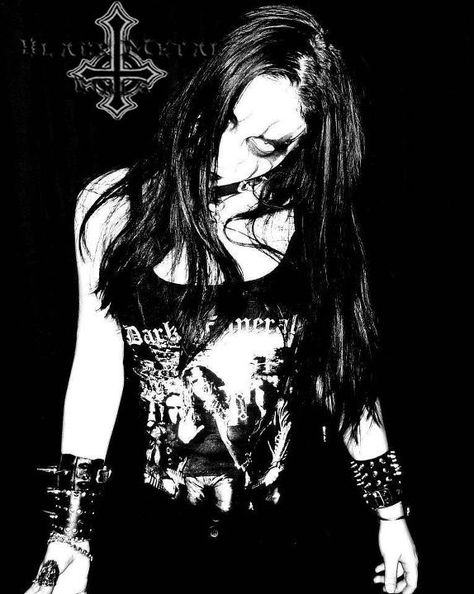 Metalhead Guy, Metalhead Girl, Black Metal Girl, Musician Photography, Heavy Metal Girl, Black Metal Art, Rocker Chick, Extreme Metal, Goth Beauty