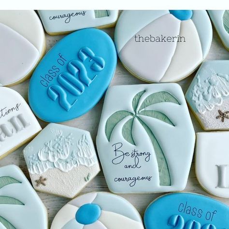 Beach Retirement Cookies, Beach Theme Graduation Party, Beach Graduation Party, Grad Cookies, Grad Cakes, Senior Season, Beach Cakes, Graduation Cookies, Beach Themed Party