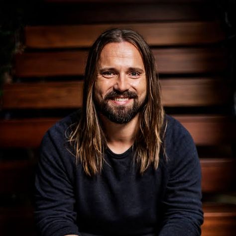 Max Martin, born Karl Martin Sandberg, is a renowned Swedish songwriter and record producer who has profoundly influenced popular music… 

Read More: Max Martin Biography: Spouse, Height, Wiki, Instagram, Age, Net Worth, Awards, Songs Max Martin, Jackson Rathbone, Baby One More Time, Radio Personality, Backstreet Boys, Popular Music, Paul Mccartney, Record Producer, Pop Star