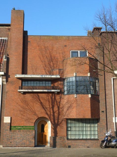 Archive: Amsterdamse-School | Designblog Gerrit Rietveld, Amsterdam School, Historical Timeline, Architecture Magazines, Social Housing, Design Movements, Iconic Buildings, Exhibition Space, City Design