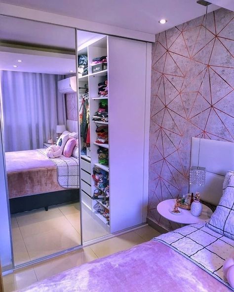 Mini Closet, Room Girl, Luxury Room Bedroom, Pinterest Room Decor, Small Bedroom Decor, Bedroom Decor Design, Small Room Design, Cozy Room Decor, Apartment Decor Inspiration