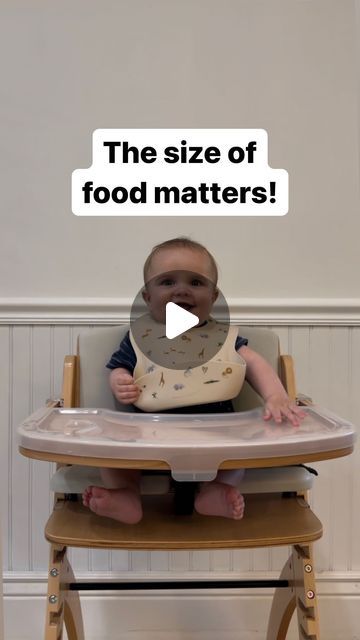 Molli Fowler -Baby Led Weaning on Instagram: "Don’t make this infant feeding mistake!⁣
⁣
When babies first start eating they use their whole palm to pick up food and objects. This is called the palmar grasp. To match where they are at developmentally, offer food in STRIPS!⁣
⁣
Around 9-10 months, babies develop the pincer grasp, which allows them to pick up small objects with their pointer finger and thumb. When you see the pincer grasp develop, you can switch to bite-sized pieces to let them practice their new skill.⁣
⁣
Success with infant feeding is not just about WHAT food we give, but HOW we give it. That’s why I created my 100 Foods E-guide. It has 100 foods that are safe and nutritious for babies. I show you exactly how to prepare them for each stage of development. Link in bio! ⁣
⁣
⁣ Baby Eating Food, Meatballs Rice, Pick Up Food, Infant Feeding, Sweet And Sour Meatballs, Food Matters, Baby Eating, Baby Tips, Small Objects