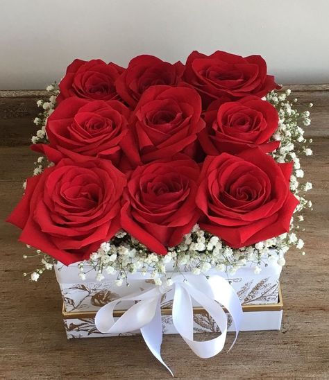 Boxed, luxurious, red roses. 🌹 | Valentine flower arrangements, Valentine's day flower arrangements, Flower bouquet diy Red Roses In A Box, Roses In Box Diy, Flower Bouquet For Valentines Day, Flower Arrangements In Boxes, Rose Arrangements Diy Ideas, Roses Box Luxury, Valentine Arrangements, Valentine Flower Arrangements, Roses Bouquet Gift