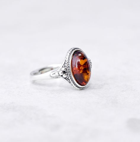 Silver And Amber Ring, Vintage Amber Ring Jewelry, Vintage Adjustable Amber Ring, Amber Engagement Ring, Amber Crystal Ring In Sterling Silver, Amber Crystal Sterling Silver Ring, Gem Engagement Rings, Vintage Gold Rings, Vintage Silver Rings