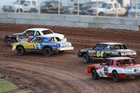 Track Wallpapers, Track Things, Dirt Late Model Racing, Road King Motorcycle, Mussel Cars, Dirt Car Racing, Dirt Track Cars, Late Model Racing, Street Stock