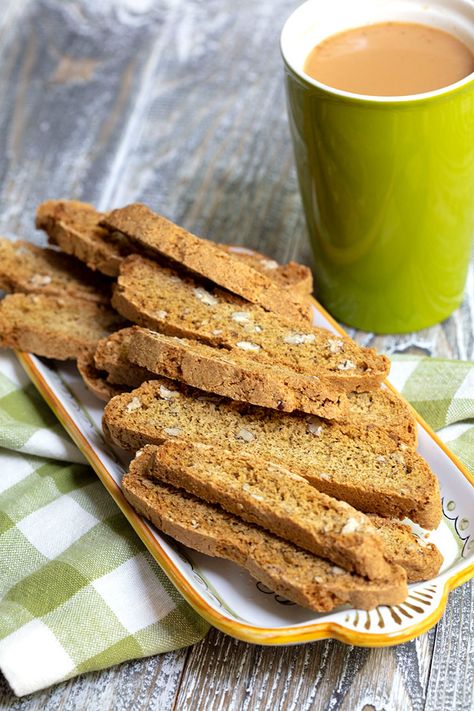 Chai Biscotti | Italian Food Forever Chai Biscotti, Biscotti Recipe Italian, Biscotti Recipes, Cookies Cinnamon, Chai Spice Mix, Pine Nut Recipes, Italian Sweets, Italian Cookie Recipes, Recipe Italian