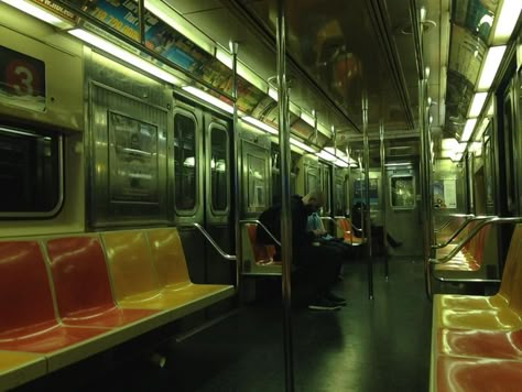 Subway Train Interior, New York Subway Aesthetic, City Photography Night, Subway Interior, Train Inside, Subway Aesthetic, Subway Car, Nyc Train, Photography Night