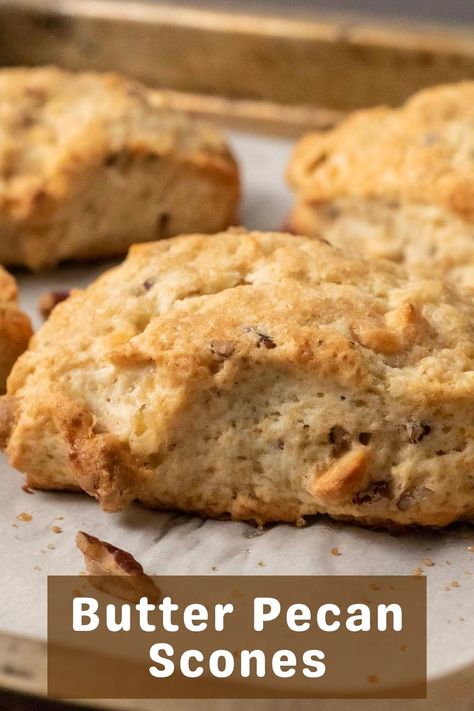 White Chocolate Scones, Pecan Scones, Mini Scones, Drop Scones, Chocolate Scones, Homemade Scones, Simple Muffin Recipe, Scottish Recipes, Turbinado Sugar